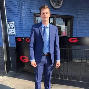 Meet your Posher, Gabriel